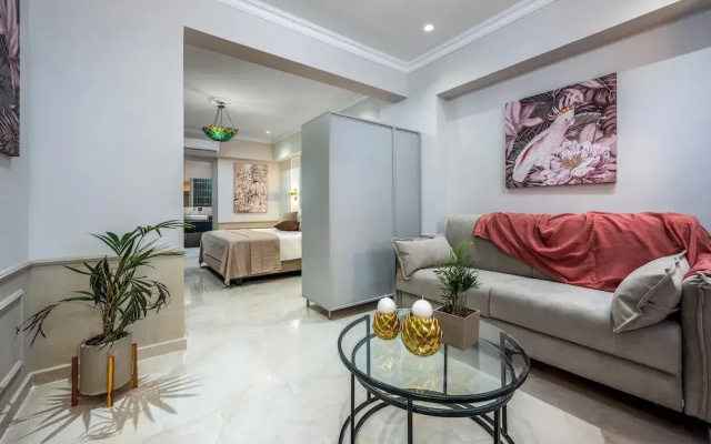 Alegrand Suites