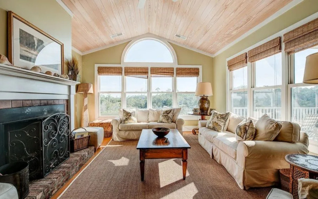 Cooper House by Peace Vacations