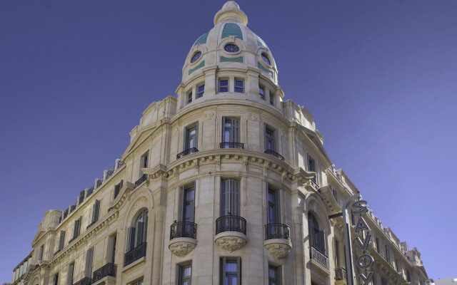 Отель Esplendor by Wyndham Savoy Rosario вид на фасад
