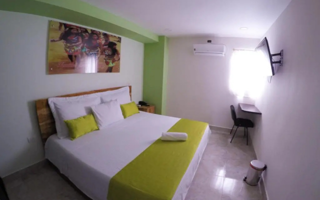 Kamaleb Farallones Hotel