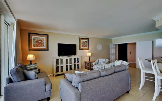 Silver Shells St. Maarten #1405 by Southern Vacation Rentals