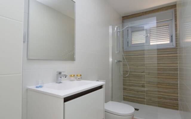 Отель Pleasant Holiday Home in Los Montesinos With Swimming Pool Испания, Ориуэла - отзывы, цены и фото номеров - забронировать отель Pleasant Holiday Home in Los Montesinos With Swimming Pool онлайн