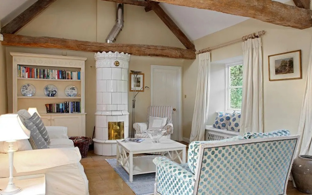 Shipton Cottage