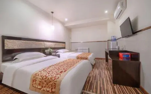 Xinfadi Express Hotel (Beijing Xinfadi Metro Station)