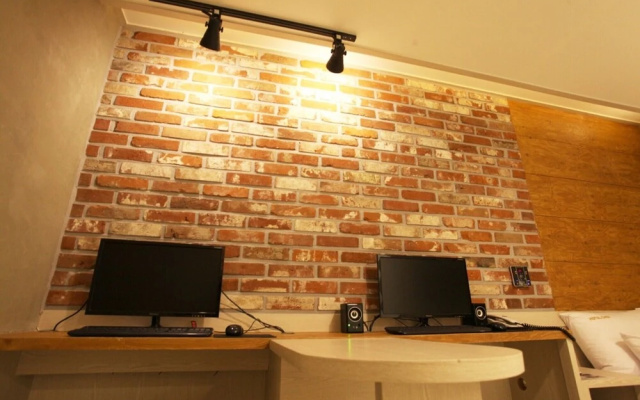Myeonmok Choi Hotel