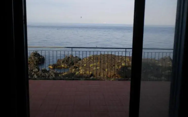 Casa sulla Scogliera