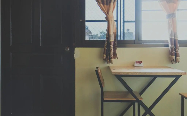 Chill Vibe Hostel