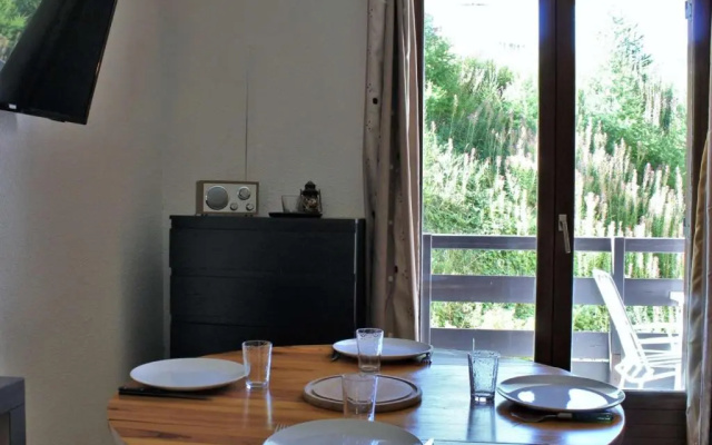 Appartement Risoul, 1 pièce, 4 personnes - FR-1-330-503