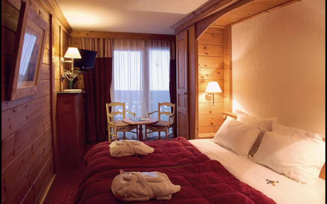 Chalet-Hôtel La Marmotte, La Tapiaz & SPA, The Originals Relais