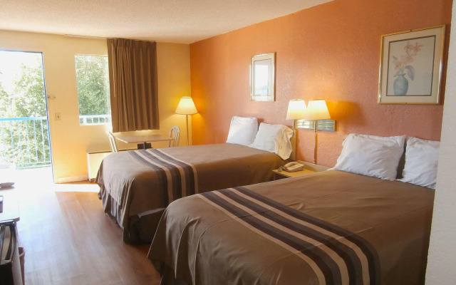 Americas Best Value Inn Tucker