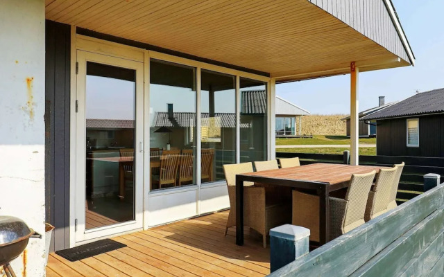 6 Person Holiday Home in Lemvig