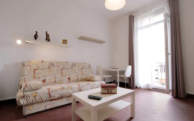Charming Bright Apartment 4th District