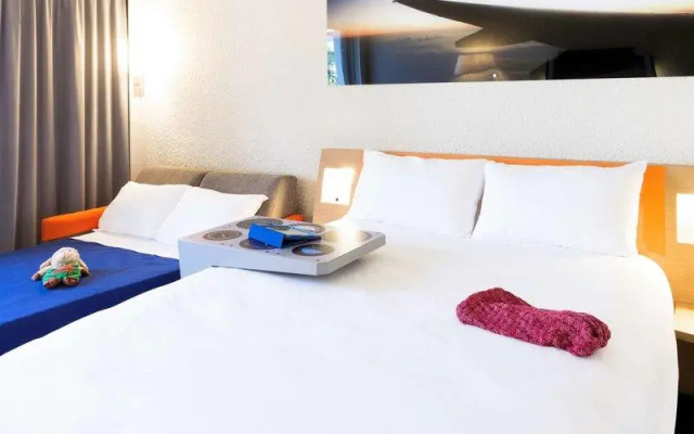 Novotel A