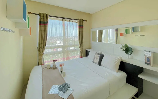 Comfy 2BR Apartment at Woodland Park Residence