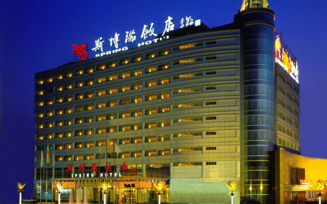 Отель Beijing Spring Hotel Nanyuan Airport Китай, Пекин - отзывы, цены и фото номеров - забронировать отель Beijing Spring Hotel Nanyuan Airport онлайн вид на фасад
