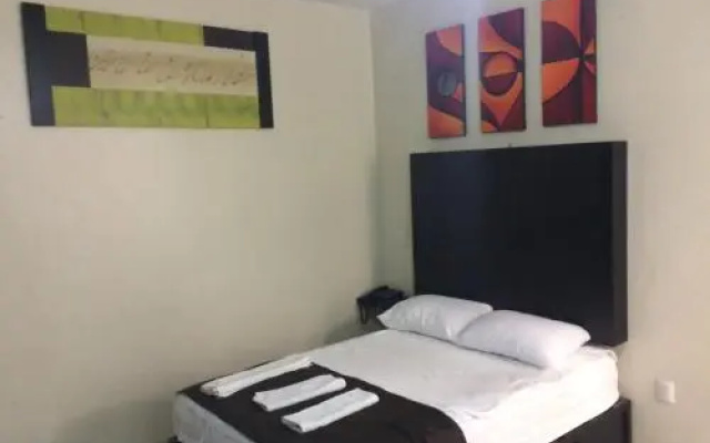 Hostal Home Guadalajara