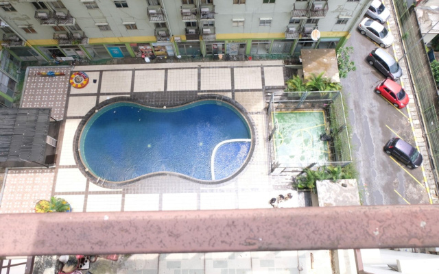 The Suites Metro Apartment By Zaky