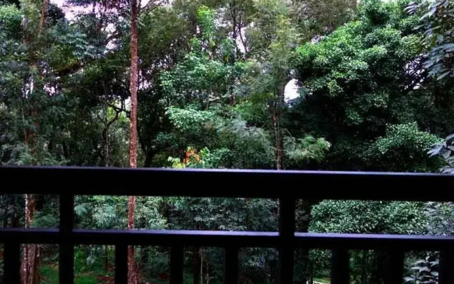 Woody Woods Home Stay