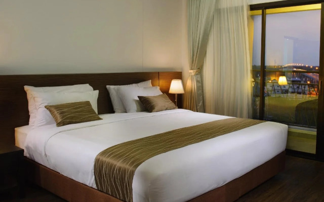 Coco View Hotel