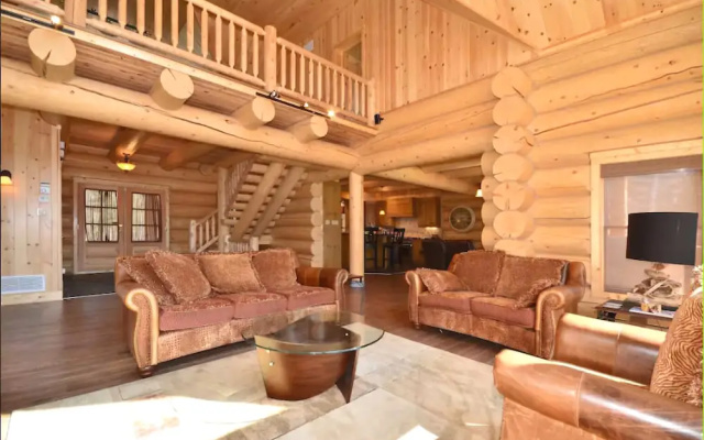Chalet Four Bears