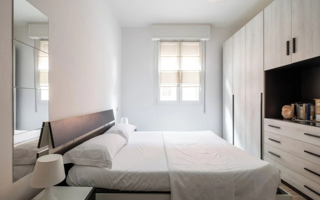 Porta Mascarella Apartment