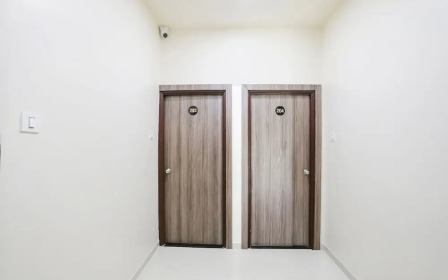 Fabexpress Radiant Guest House