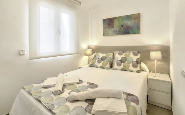 Apartment - 4 Bedrooms with WiFi and Sea views - 105010