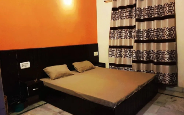 Raj Resort