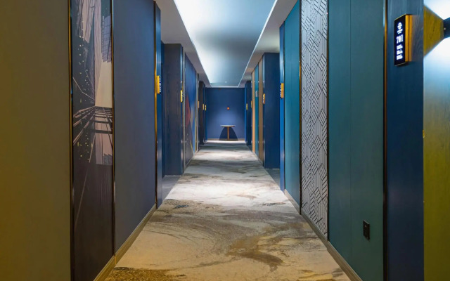 DENNERS Hotel