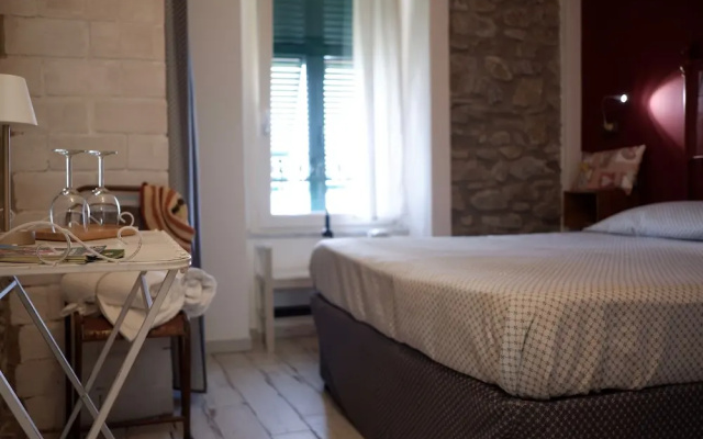Madüneta 5 Terre Guesthouse