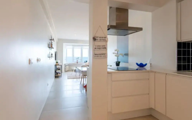 Apartment in Ostend With Stunning Sea View