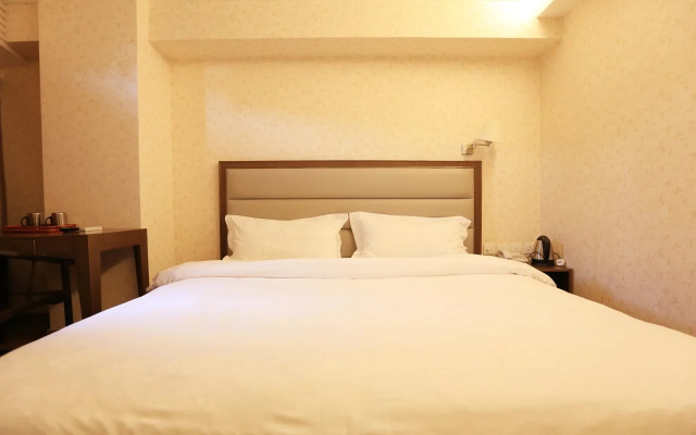 Towns Well Hotel