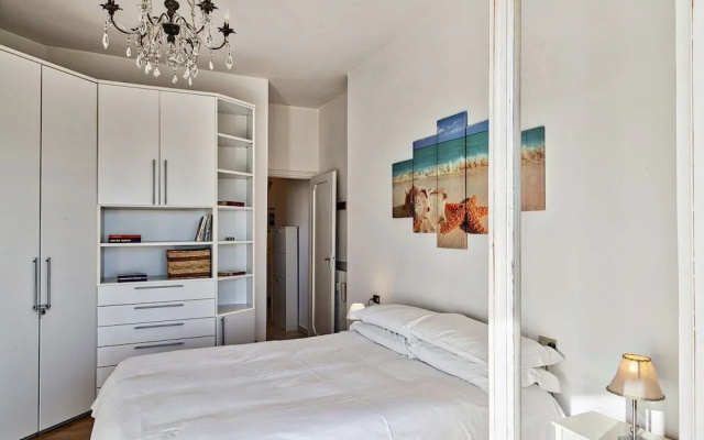 Homey Seaview Apartment