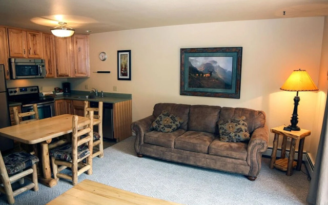 Fawn Valley Inn: 298