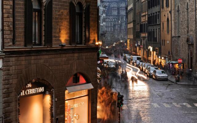 Hotel Cerretani Firenze Mgallery by Sofitel вид на фасад