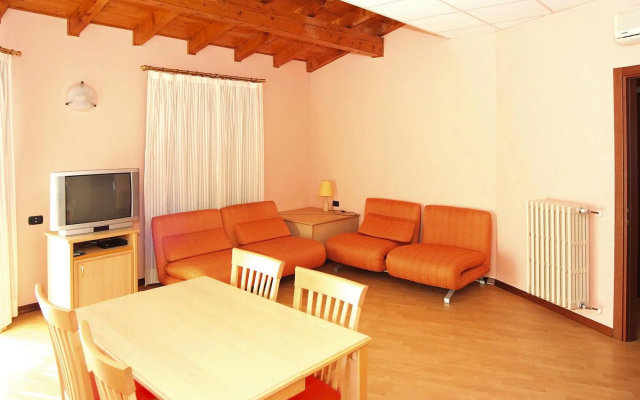 Apartment in the Residence dei Fiori, Baveno
