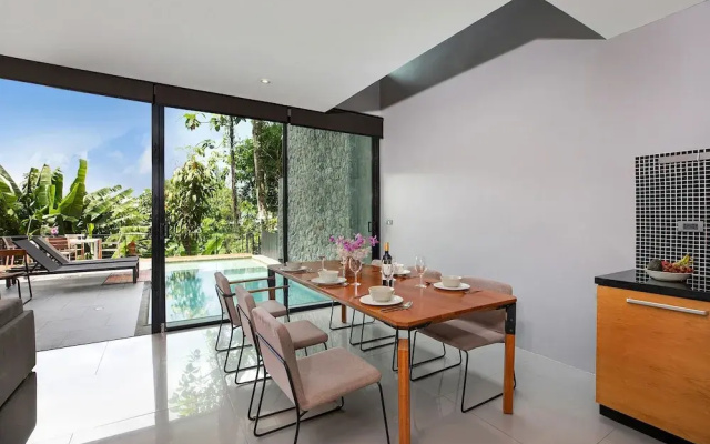 Designer 4BR Pool Villa Gentle Breeze