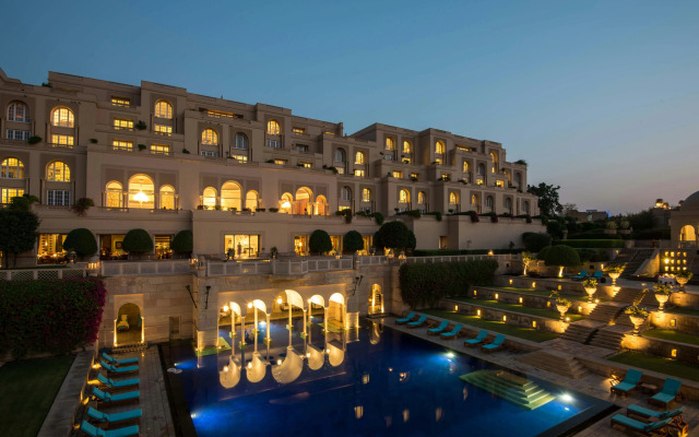 The Oberoi Amarvilas, Agra