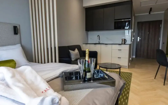 Apartment in Szczecin With Pool and Terrace