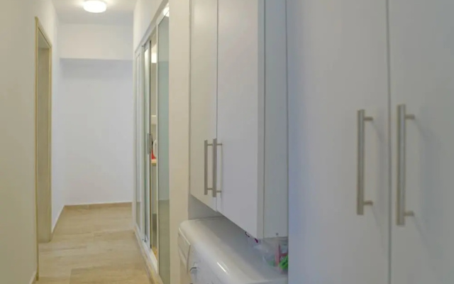 Mona Apartment