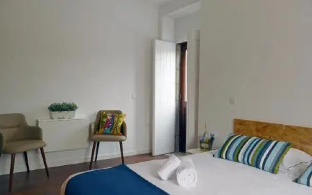 Furadouro Surf Camp (Studios)