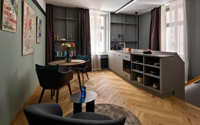 Studio in Vienna Near Museumsquartier