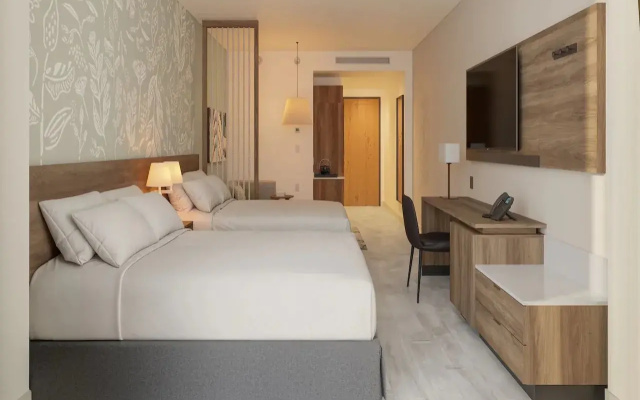 Hyatt Place Cancun Airport