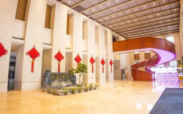 Kun City Resort & Spa