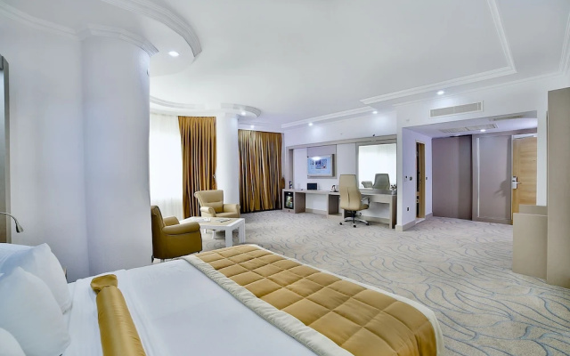 Marathon Hotel