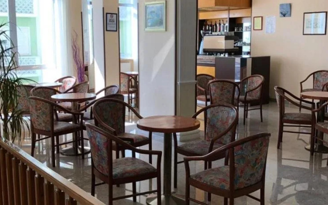 Hotel International