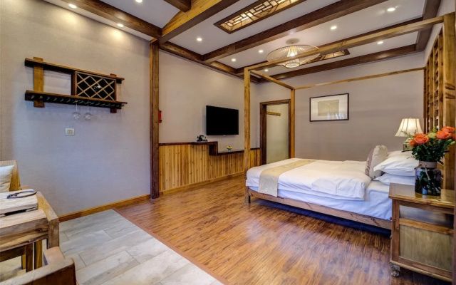 Wuzhen Maple Bridge Inn
