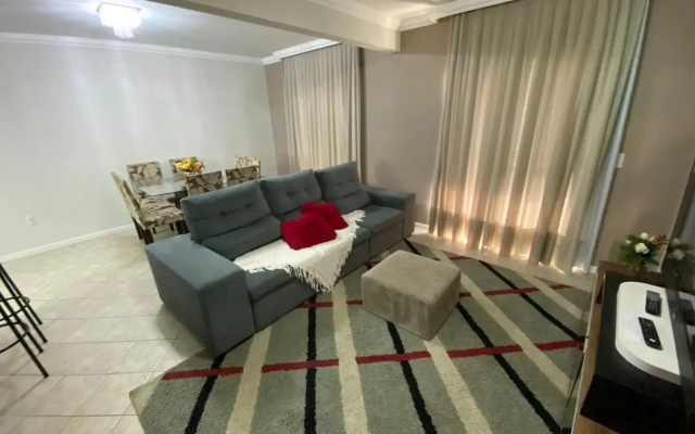 123 Apartamento espaçoso para família