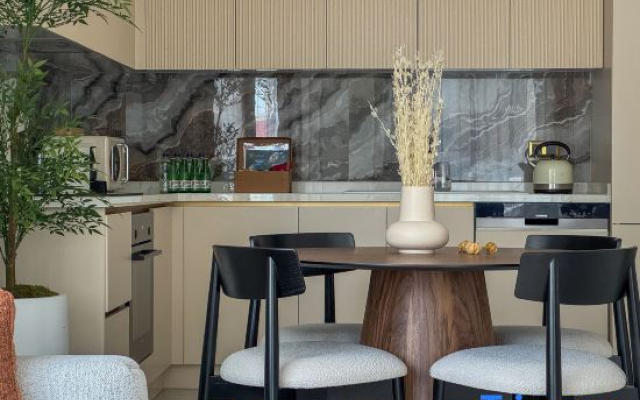 Qoople Legend D-16 Premium 2-bedroom apartment
