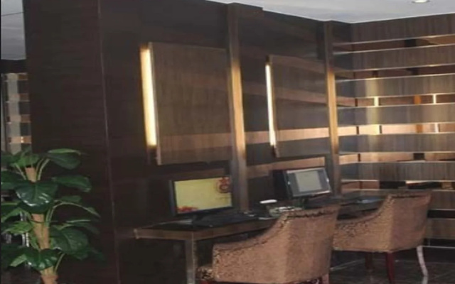 Oulu Business Fast Hotel Nanjing Lukou International Airport No1